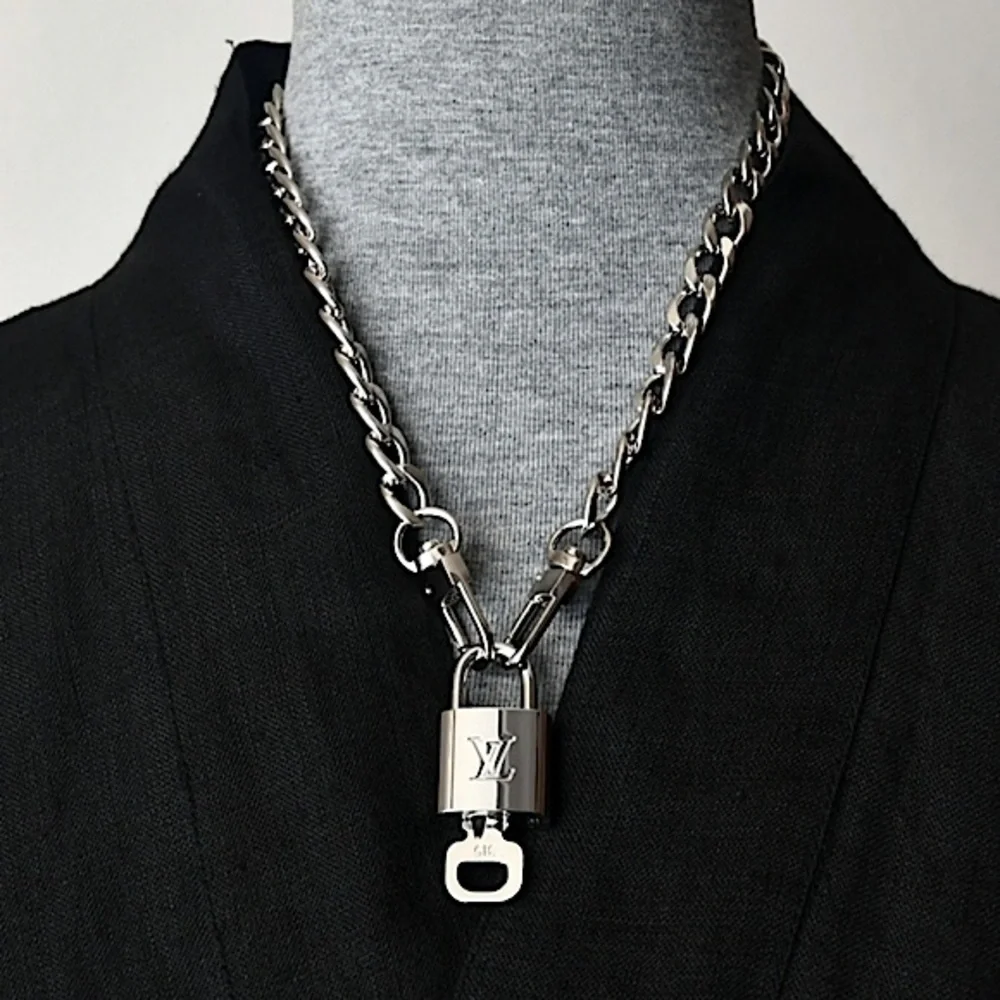 Authentic Louis Vuitton SILVER Lock & Keys Necklace #315 NEW Long & Short Chain - Picture 4 of 11